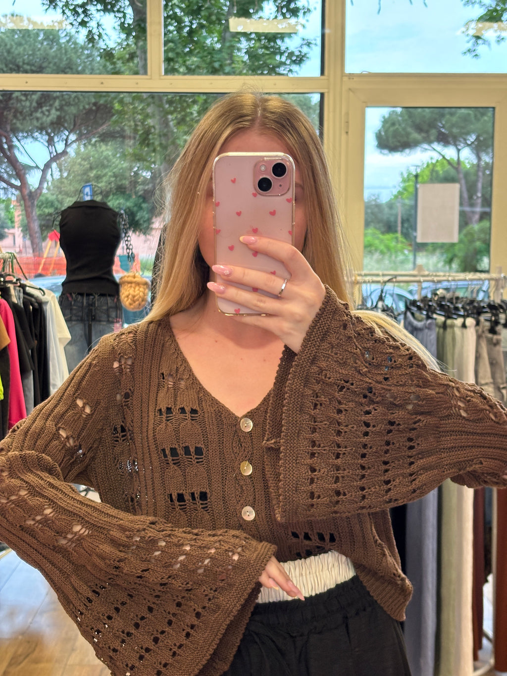 Cardigan viral