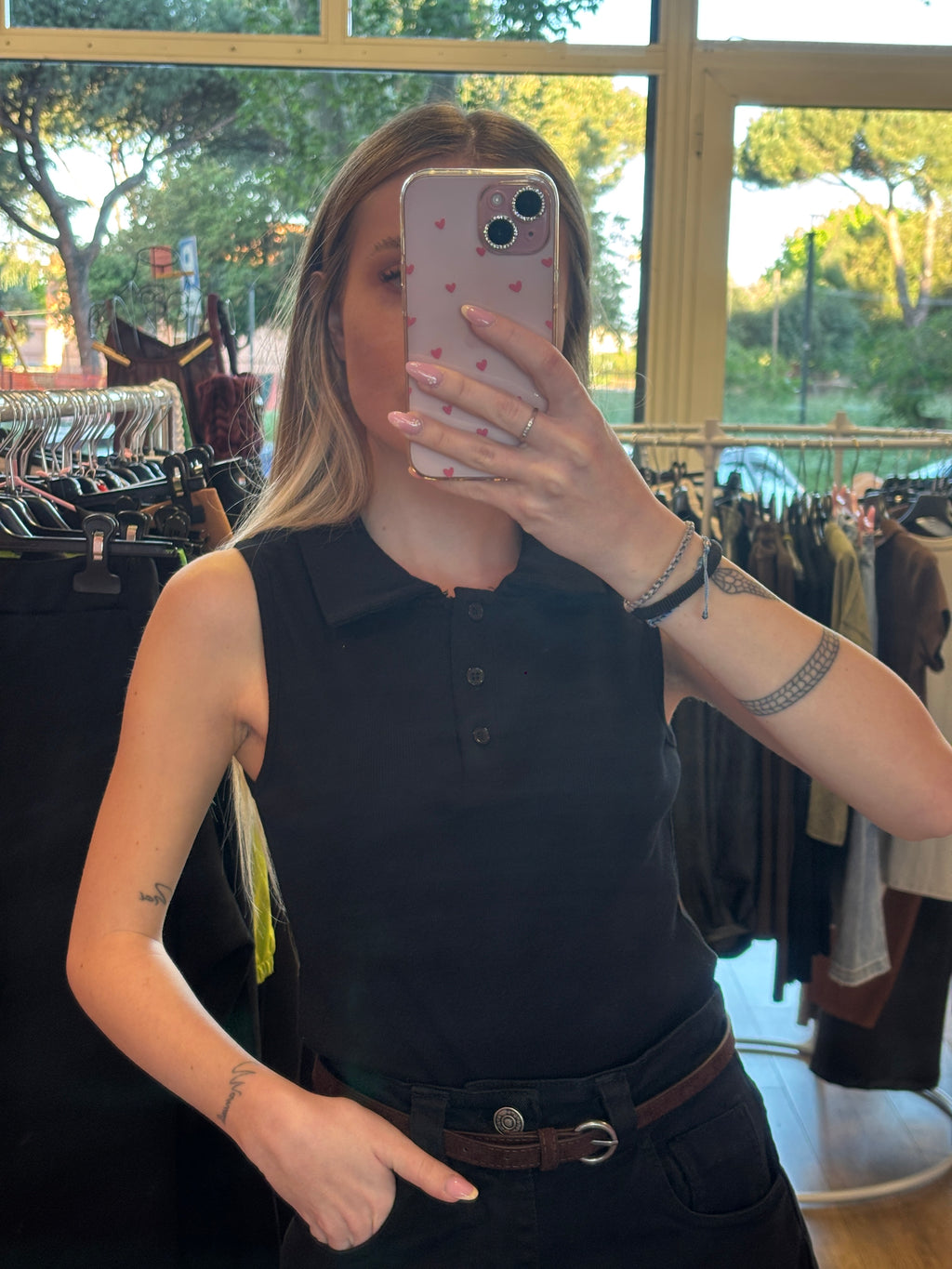 Maglia polo smanicata