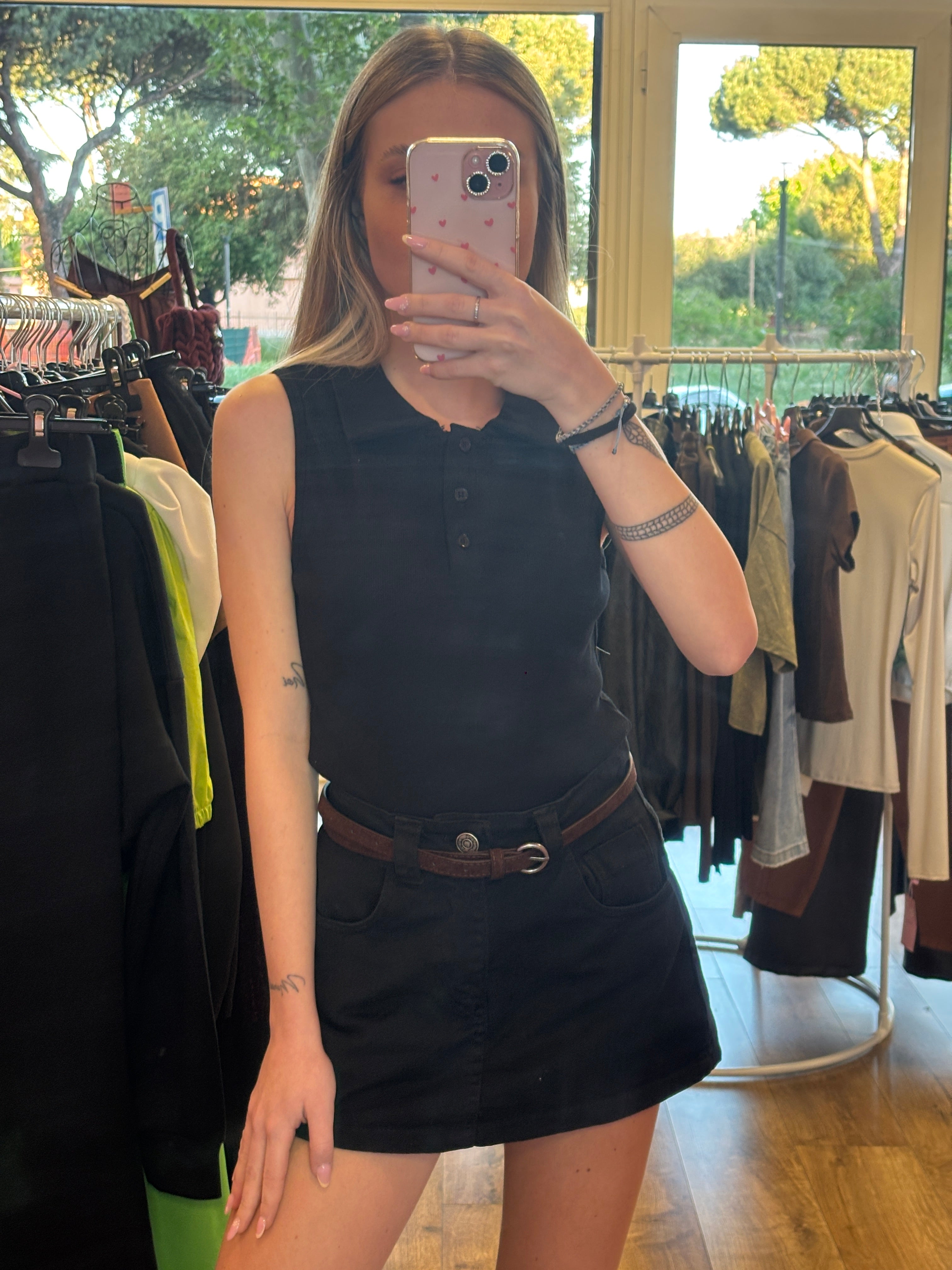 Maglia polo smanicata